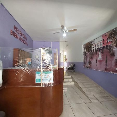Hotel Los Arcos Pénjamo 외부 사진