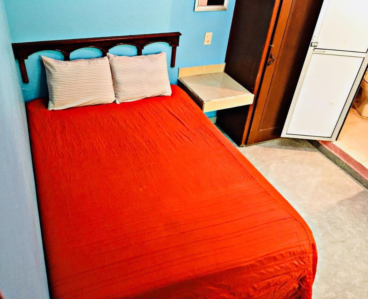 Hotel Los Arcos Pénjamo 외부 사진
