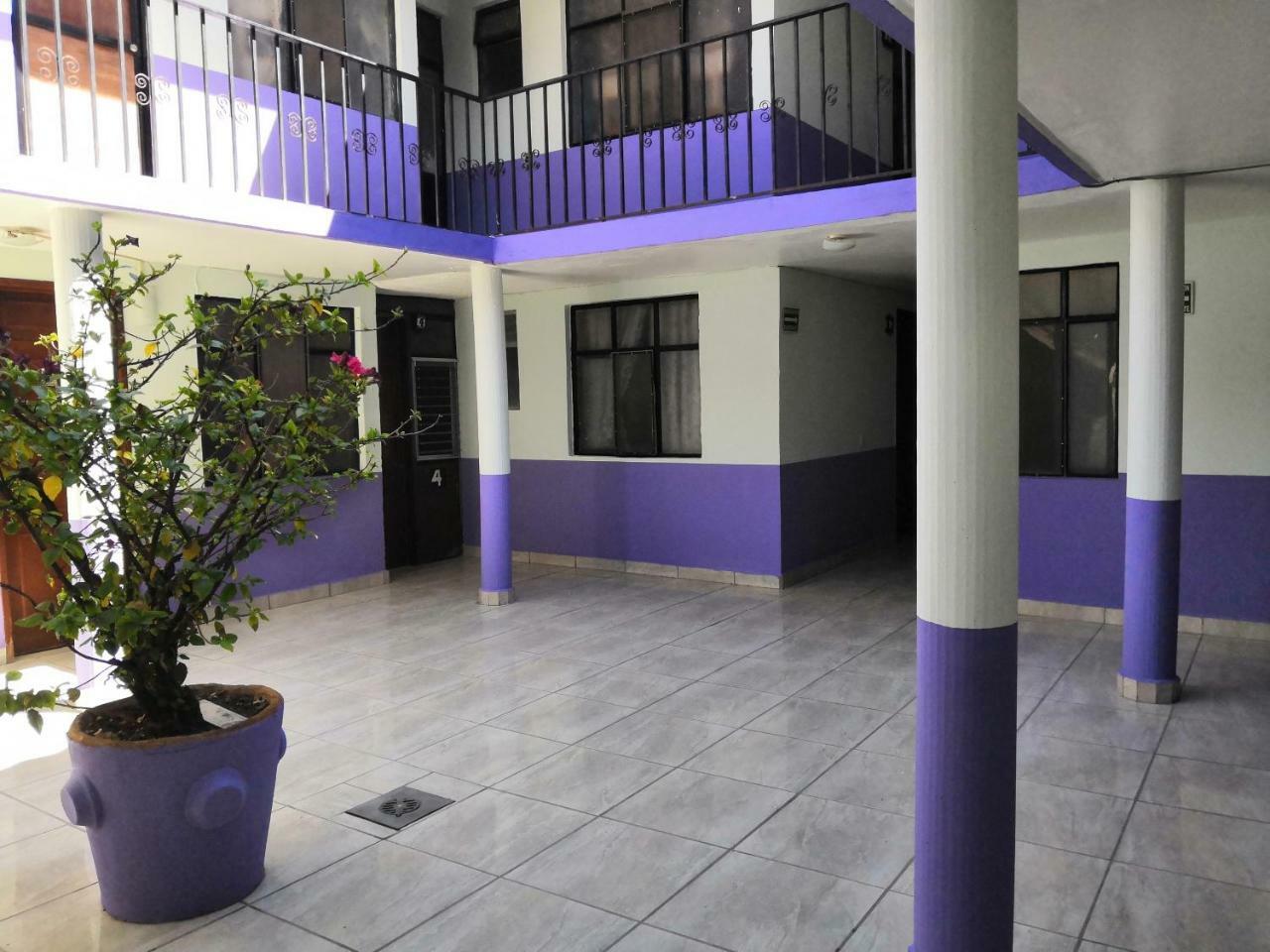 Hotel Los Arcos Pénjamo 외부 사진